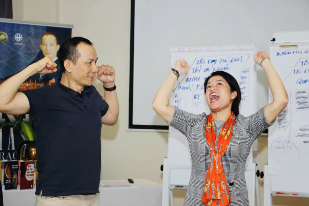nlp coaching thay đổi niềm tin giới hạn