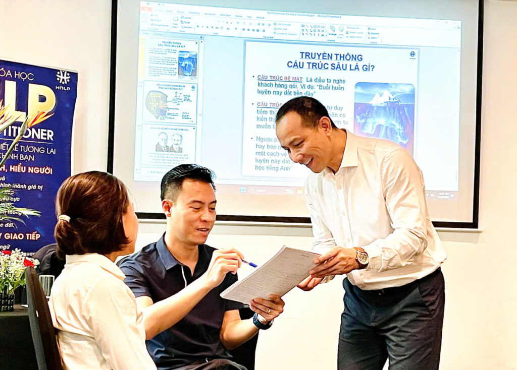 Rapport trong NLP giúp tạo kết nối tự nhiên trong giao tiếp